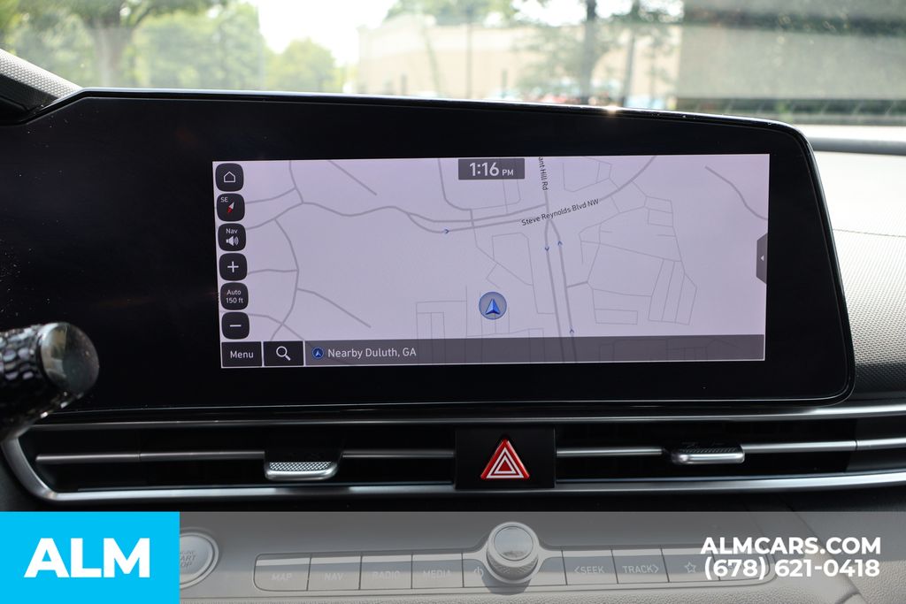 Used 2024 Gray Hyundai SEL image 34