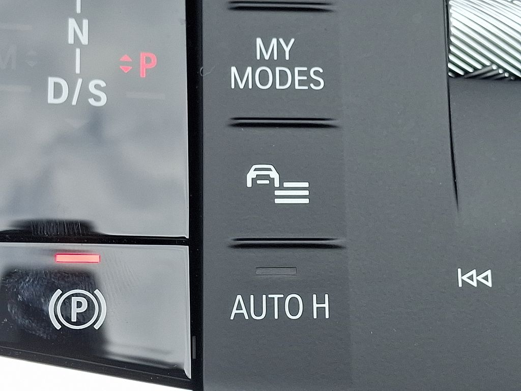 Thumbnail: 2024 BMW X1 - 23