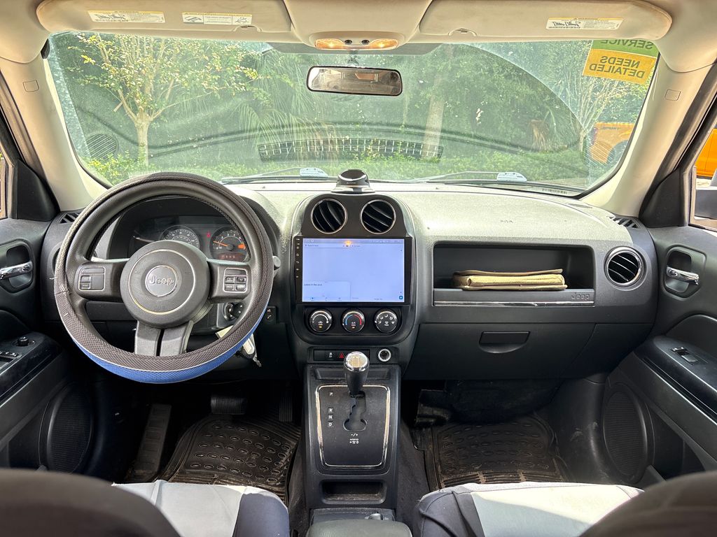 Used 2014 Black Jeep Sport image 8