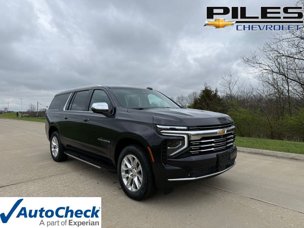 Dark Ash Metallic 2025 Chevrolet Suburban SUV / Crossover 4X2 