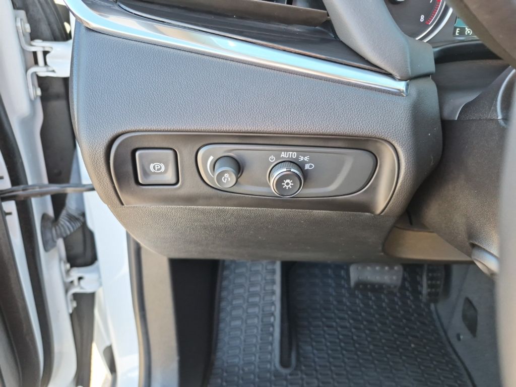 Used Car 2018 Buick Enclave  Premium Group For Sale Under $25,000 In Austin, Texas