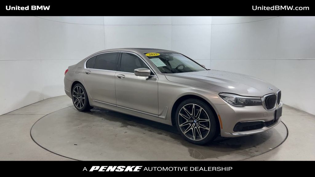 2019 BMW 7 Series 740i xDrive 2