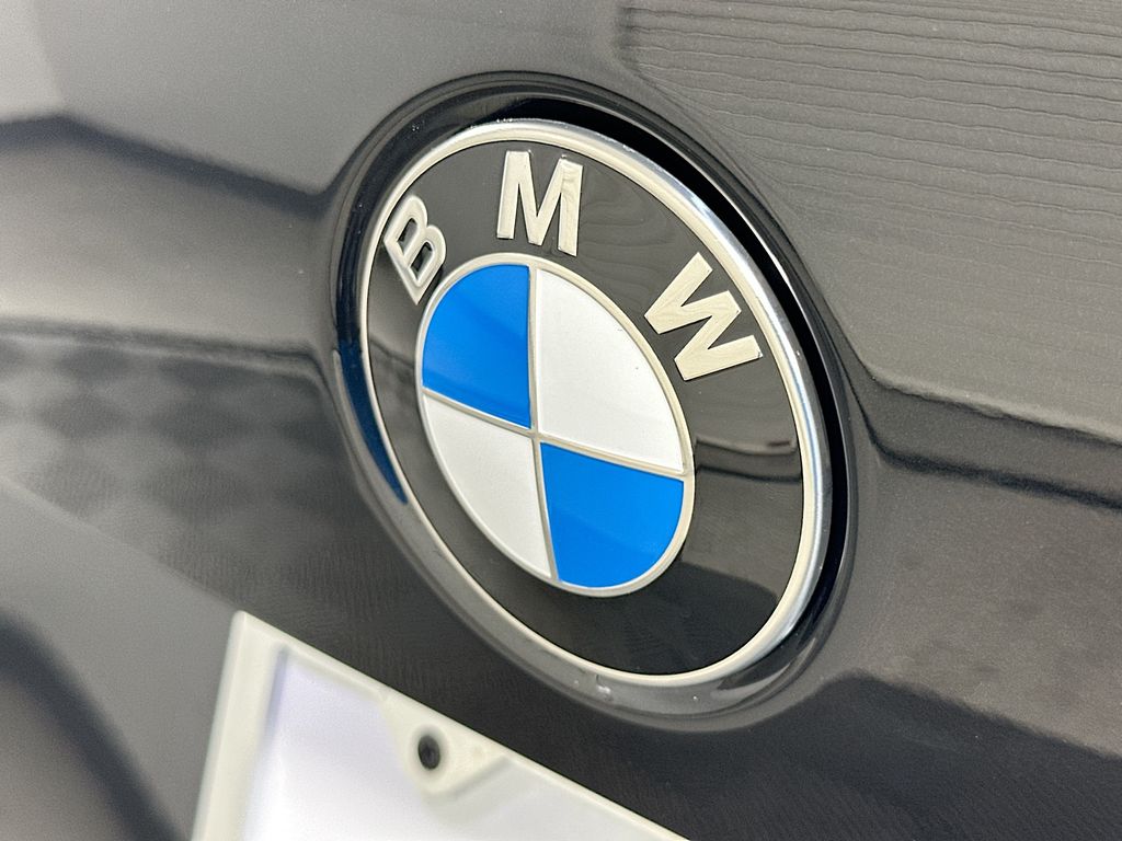 Thumbnail: 2026 BMW X5 - 22