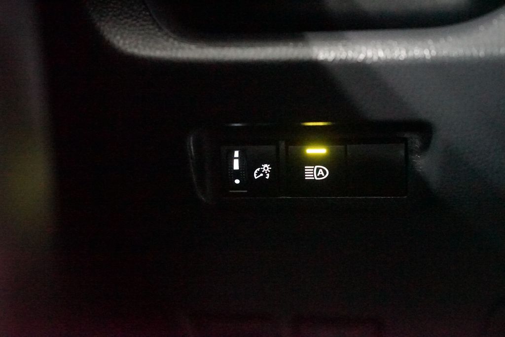 Thumbnail: 2024 Toyota RAV4 - 23