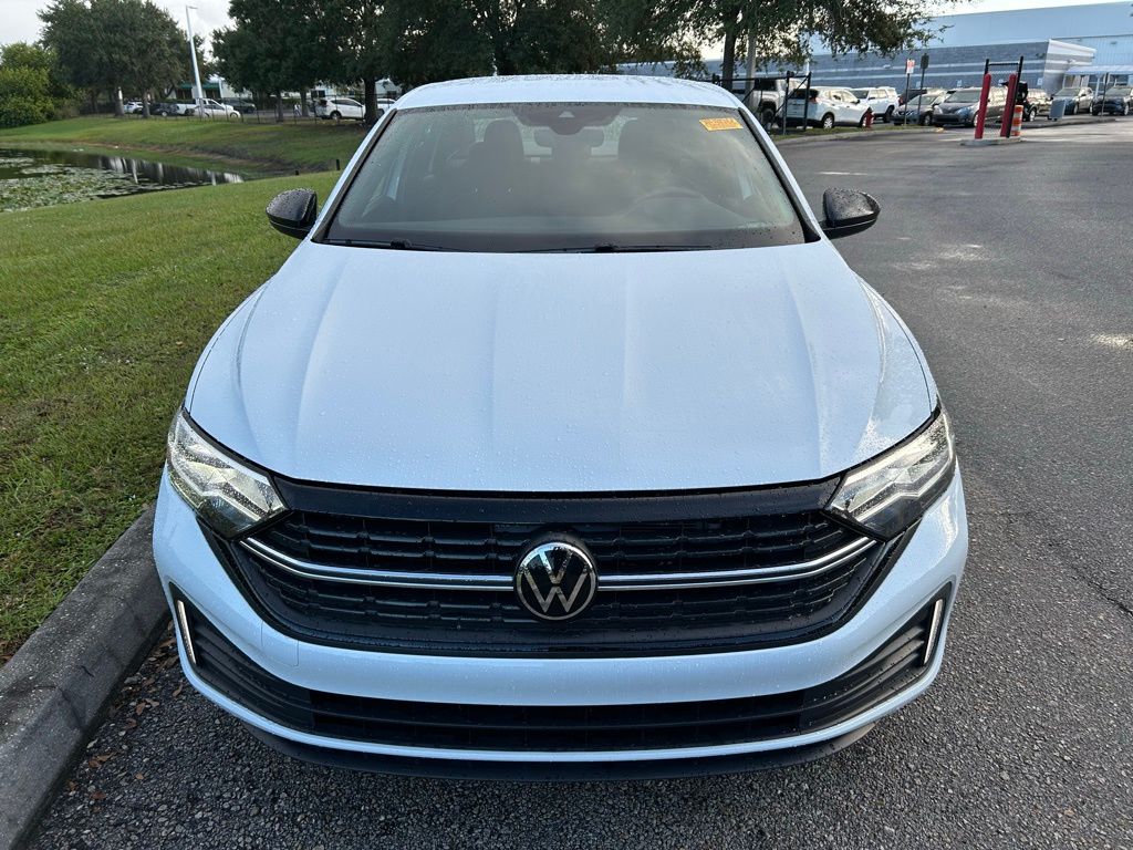 Thumbnail: 2024 Volkswagen Jetta - 8