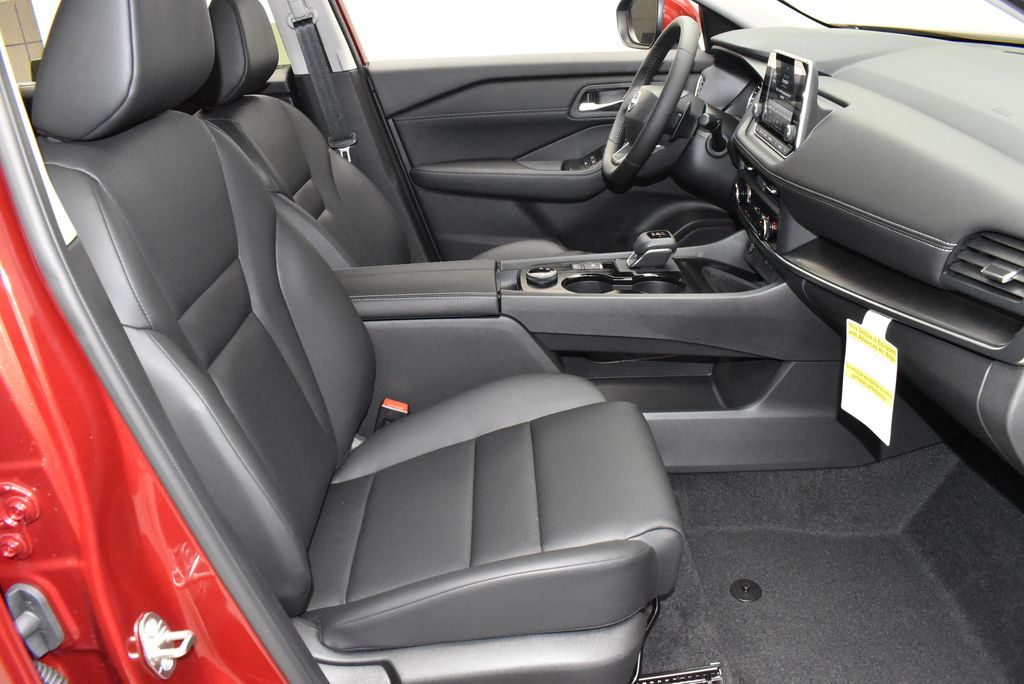 Thumbnail: 2026 Nissan Rogue - 24