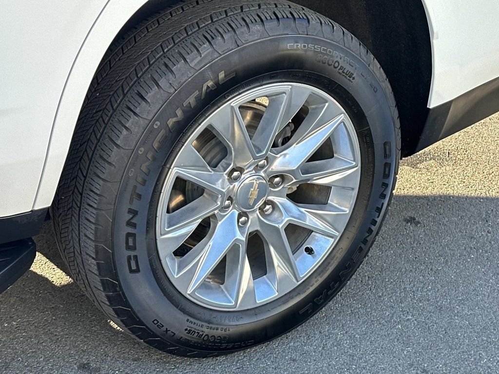 Thumbnail: 2024 Chevrolet Tahoe - 16