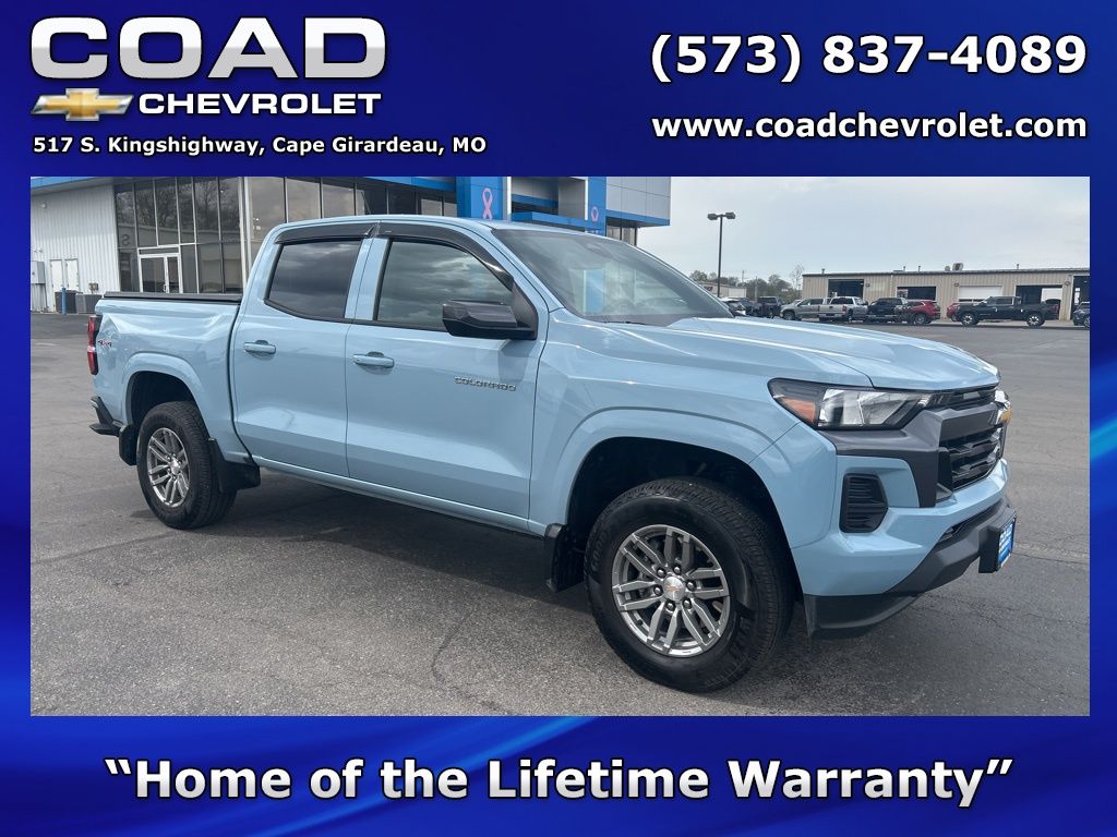 Snowdrift Metallic 2025 Chevrolet Colorado LT Crew Cab 4WD Pickup Truck Four-Wheel Drive 8-Speed Automatic