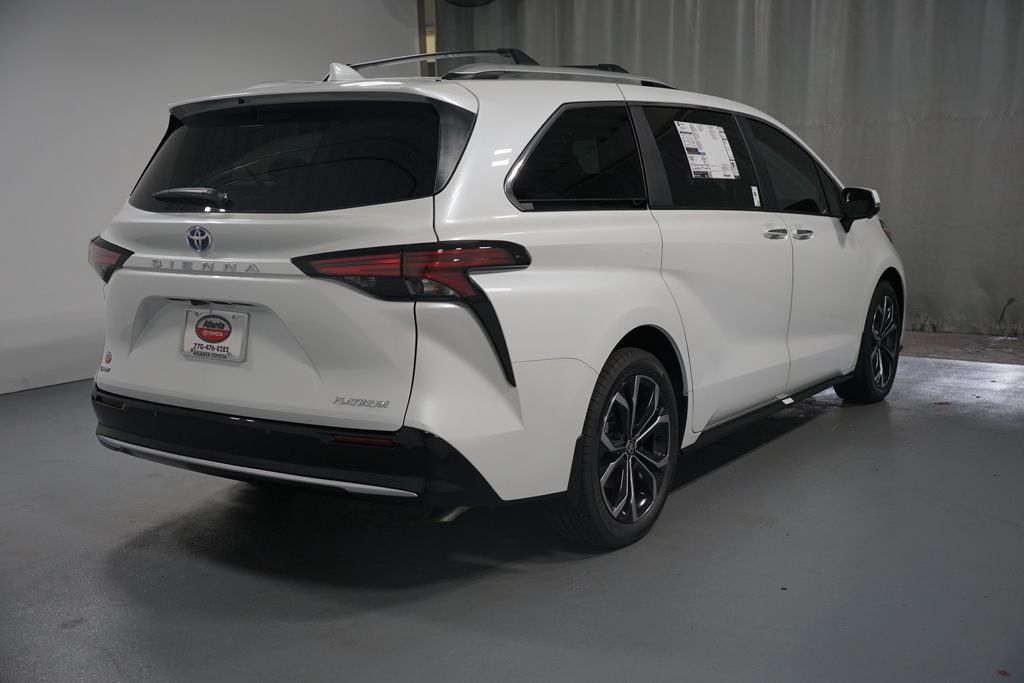 Thumbnail: 2025 Toyota Sienna - 8