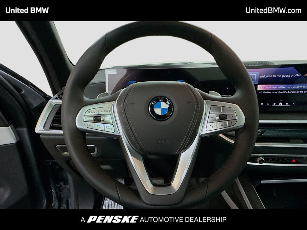 Thumbnail: 2026 BMW X7 - 6