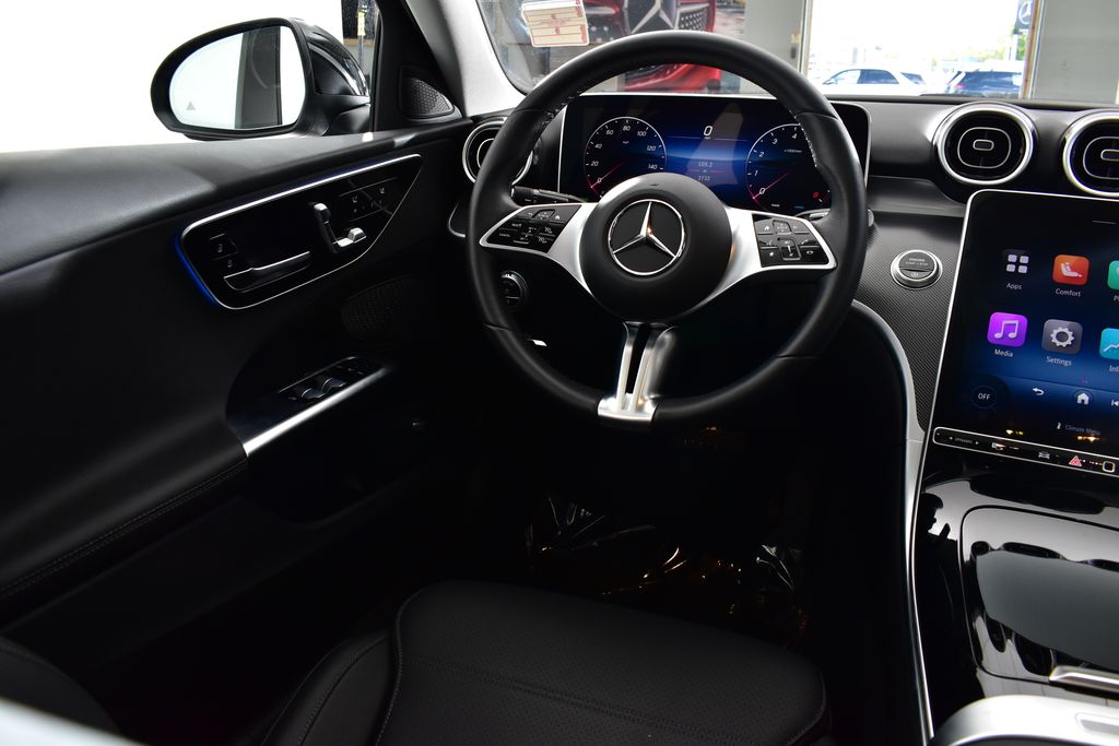 Thumbnail: 2025 Mercedes-Benz C-Class - 23