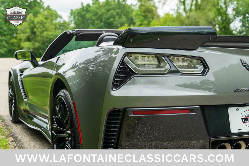 2015 Chevrolet Corvette 36