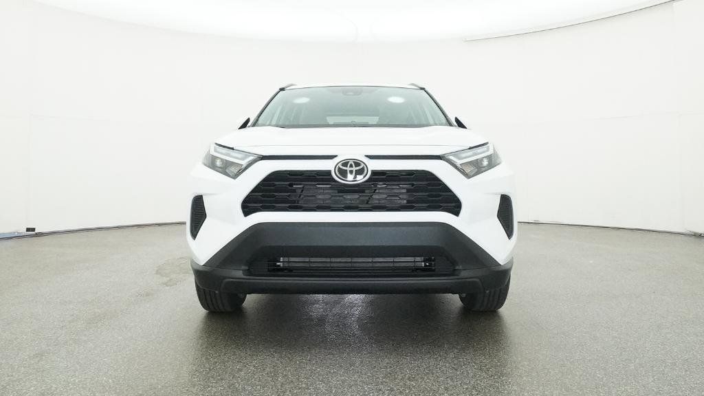 Thumbnail: 2025 Toyota RAV4 - 4