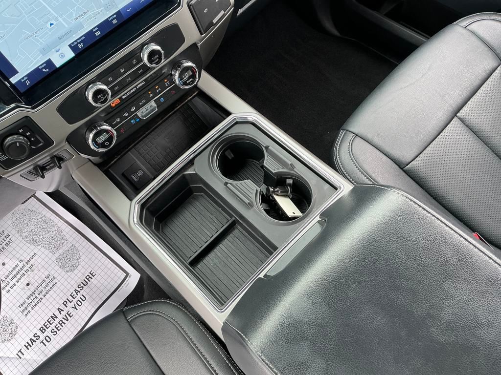 2022 Ford F-250SD Lariat photo