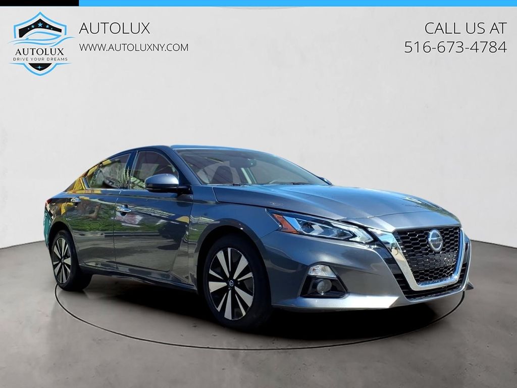 Gray (Gun Metallic) 2020 Nissan Altima Sedan All-Wheel Drive Continuously Variable Transmission