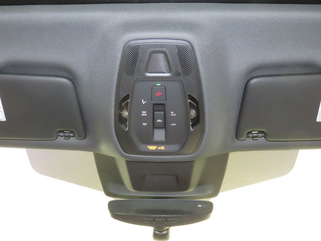 Thumbnail: 2025 Audi Q5 - 22