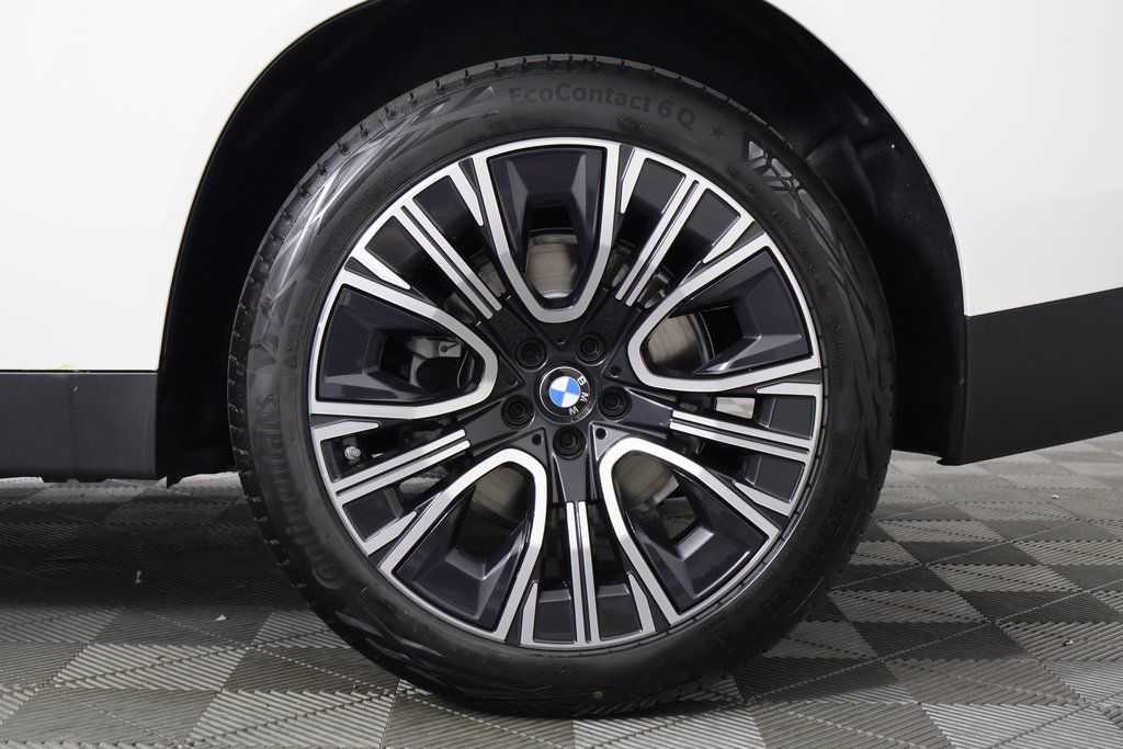 Thumbnail: 2026 BMW X3 - 10