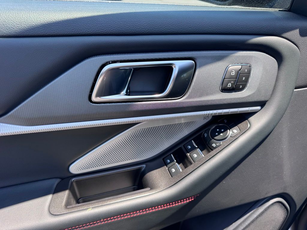 FordExplorer23