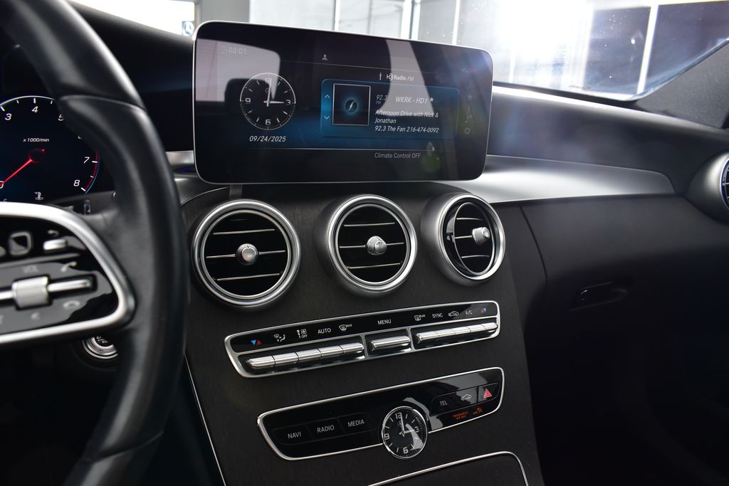 Thumbnail: 2021 Mercedes-Benz C-Class - 19