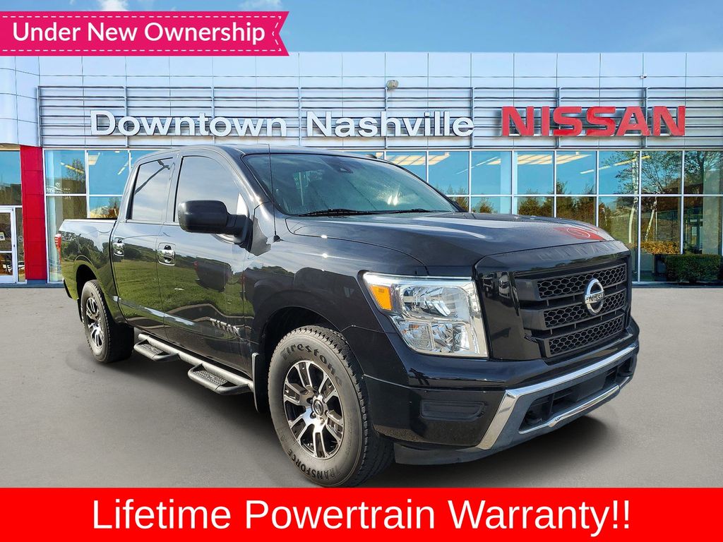 2021 Nissan Titan