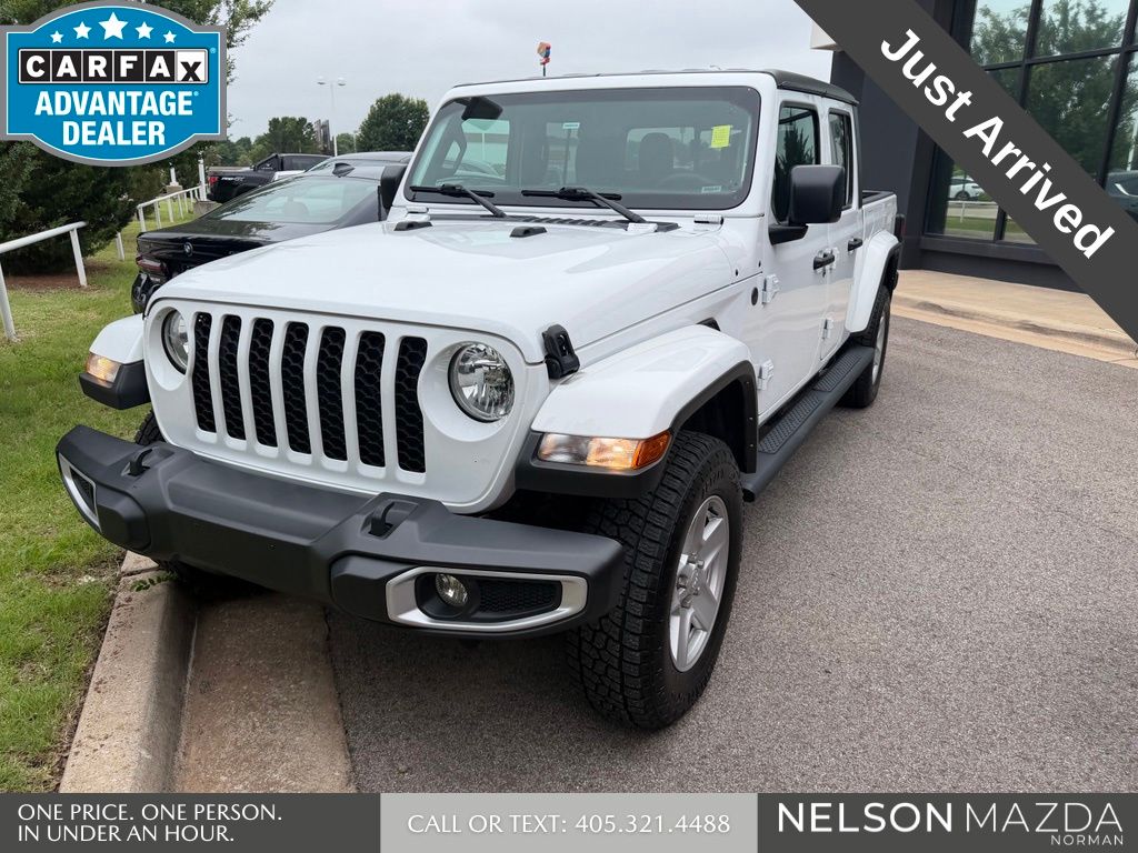 2023 Jeep Gladiator Sport S's photo