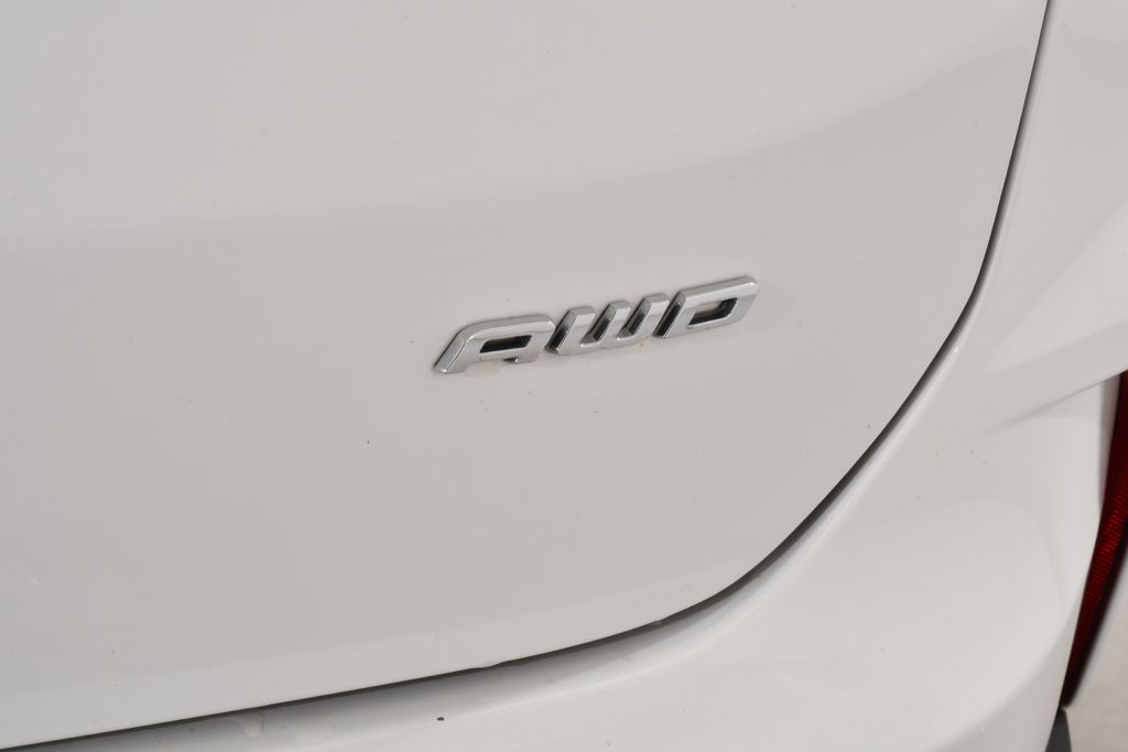 Used 2023 White Ford SEL image 23