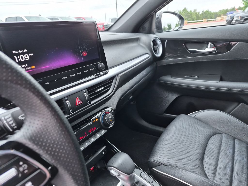 Used Car 2023 Kia Forte  Gt-line For Sale Under $25,000 In Austin, Texas