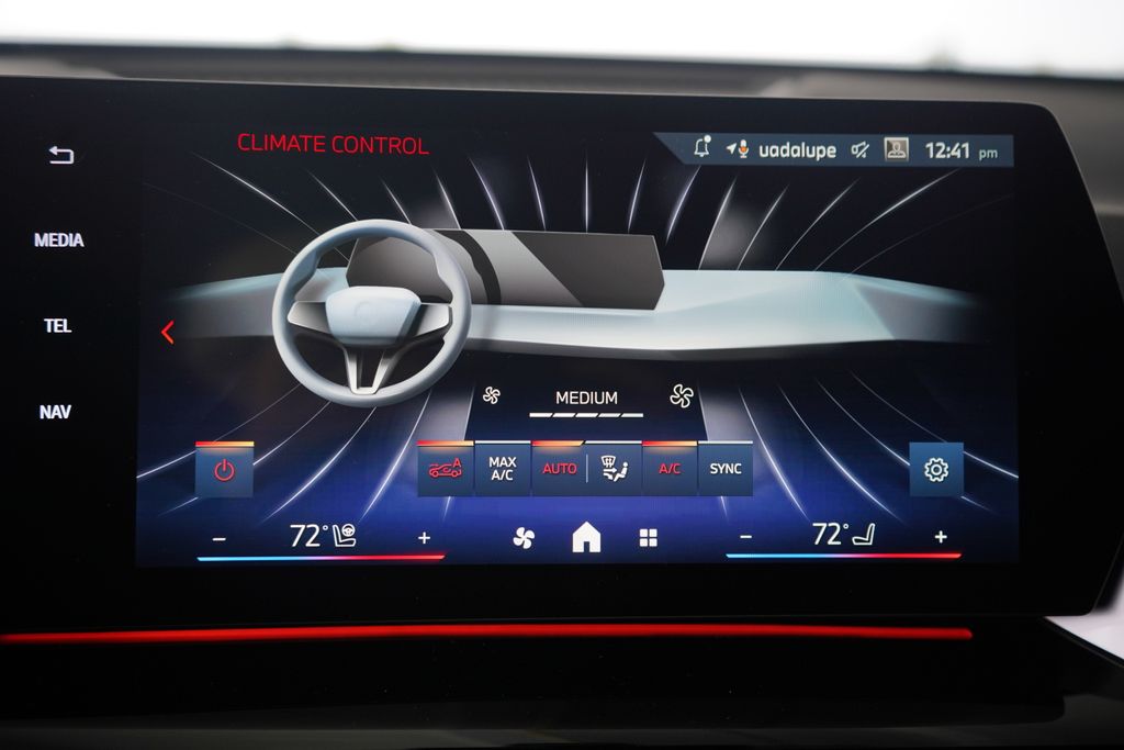 Thumbnail: 2026 BMW X1 - 17