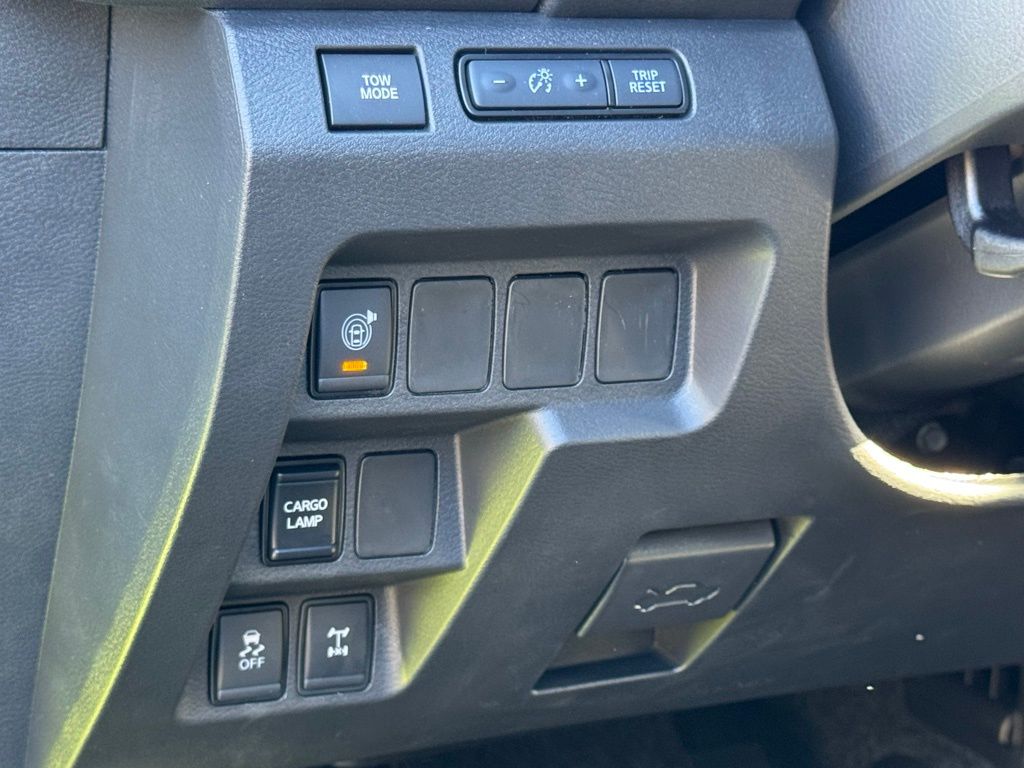 New 2026 Nissan Frontier Truck
