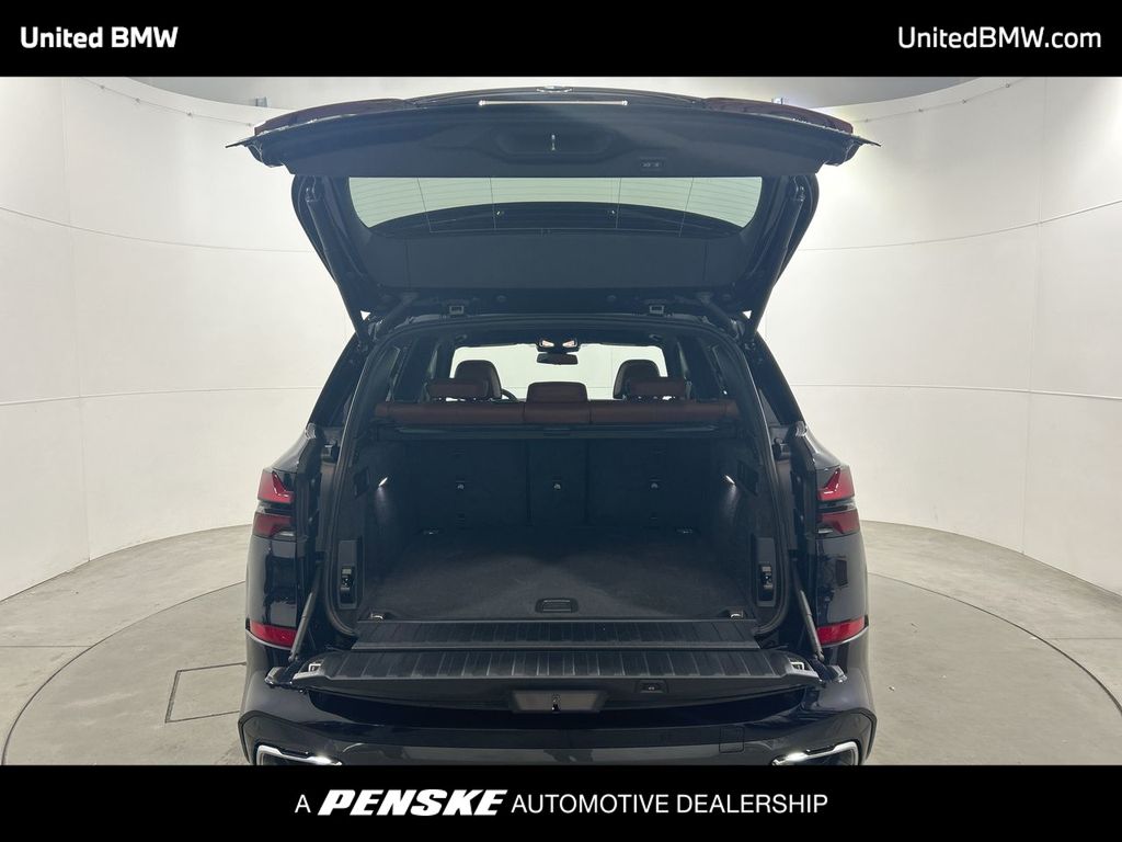 Thumbnail: 2026 BMW X5 - 22