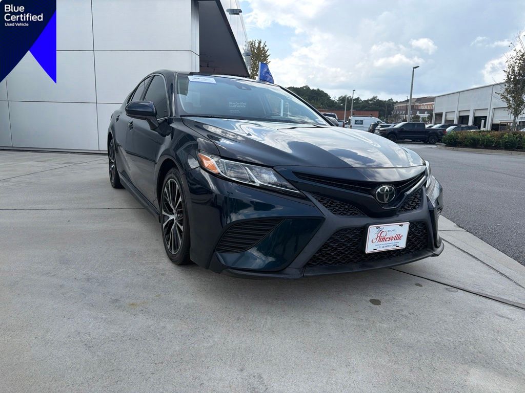 2019 Toyota Camry SE