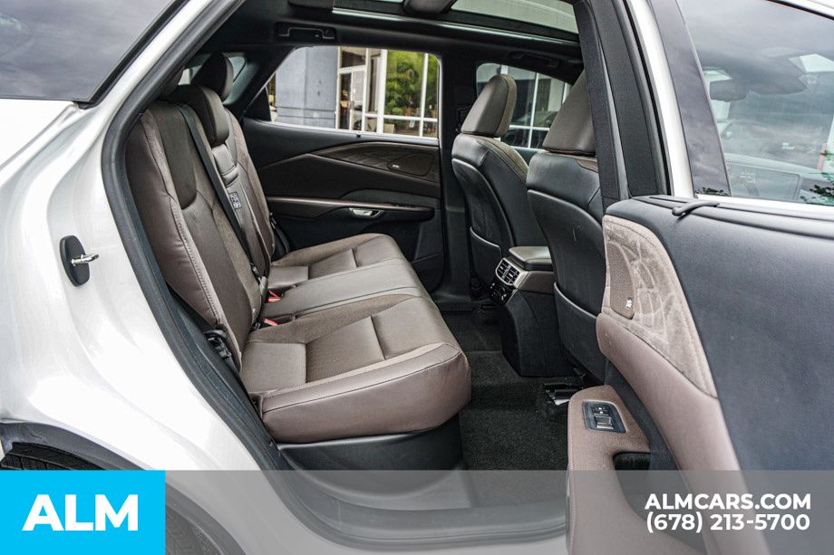 Used 2023 White Lexus 350 Luxury image 22