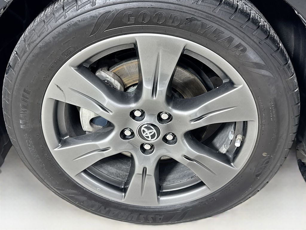 Used Car 2020 Toyota Sienna  For Sale Under $30,000 In Austin, Texas