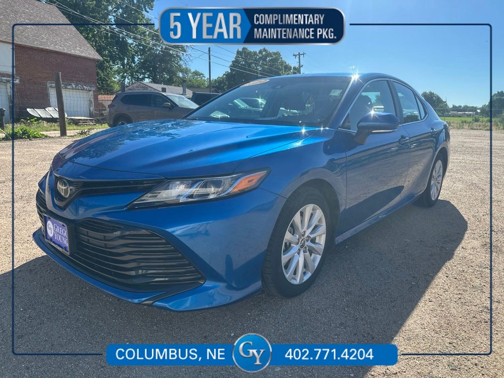 Blue Streak Metallic 2020 Toyota Camry LE FWD Sedan Front-Wheel Drive 8-Speed Automatic