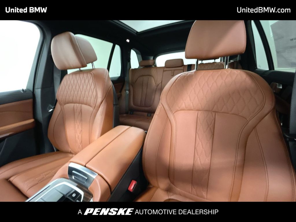 Thumbnail: 2026 BMW X5 - 13