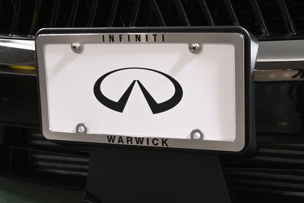 Thumbnail: 2027 INFINITI QX60 - 14