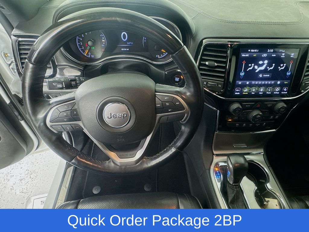 Used Car 2020 Jeep Grand Cherokee  Overland For Sale Under $30,000 In Austin, Texas