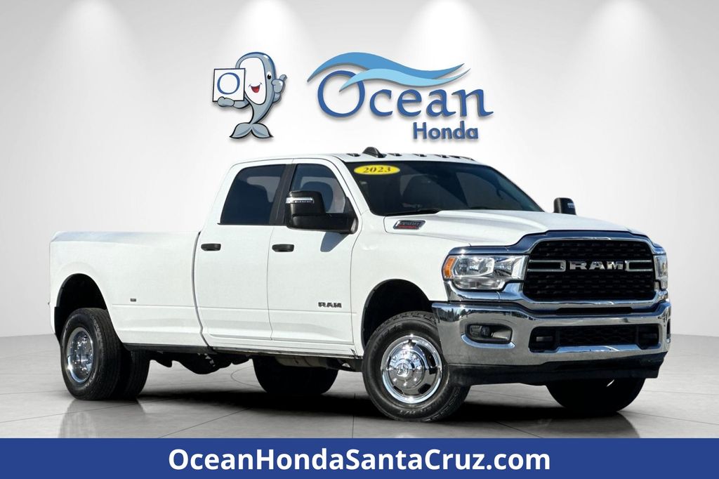 2023 RAM 3500 Big Horn Crew Cab LB DRW 4WD