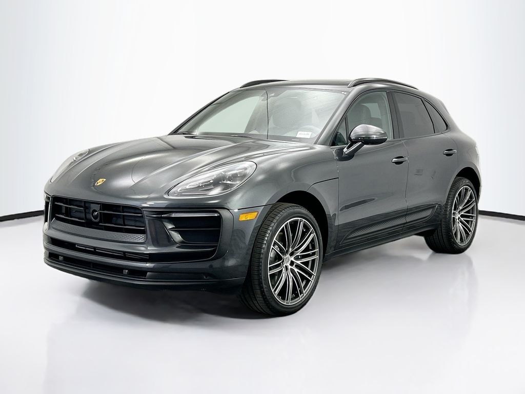 Thumbnail: 2026 Porsche Macan - 1