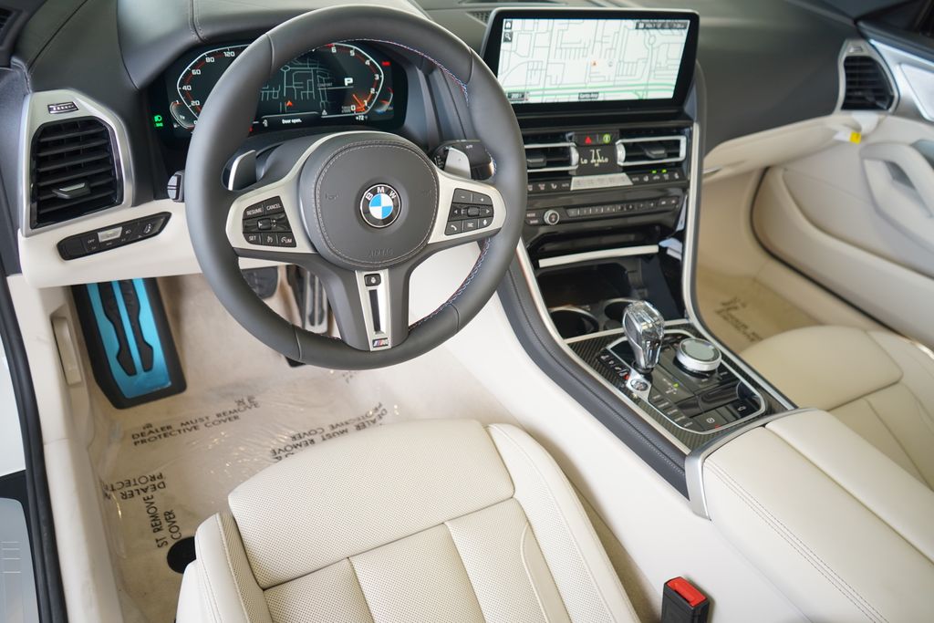 Thumbnail: 2026 BMW 8 Series - 14