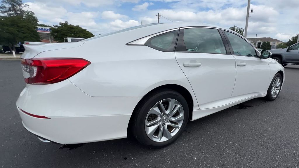 2018 Honda Accord LX photo