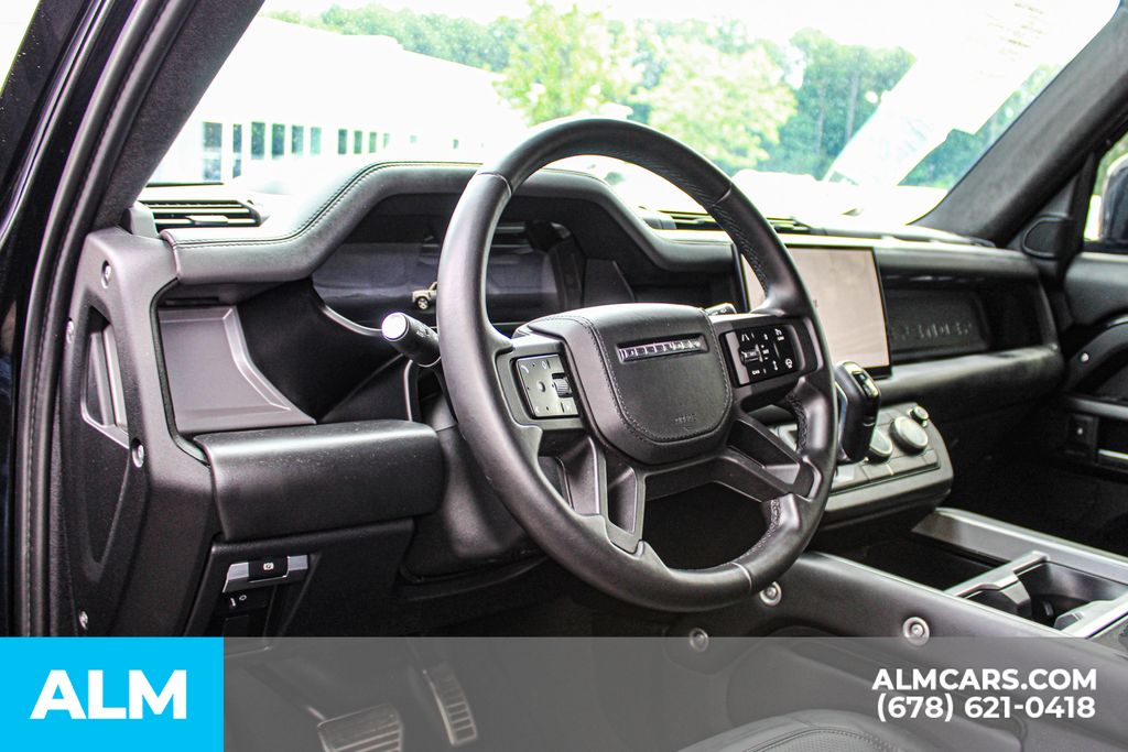 Used 2025 Black Land Rover X image 22
