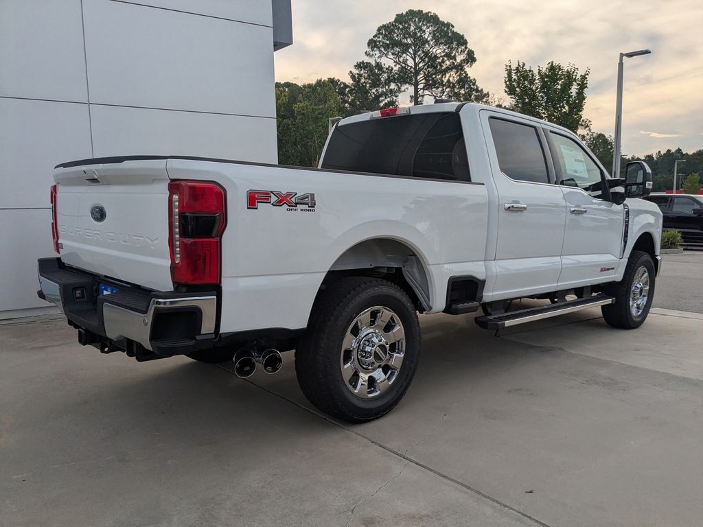 2025 Ford F-250 Super Duty Lariat