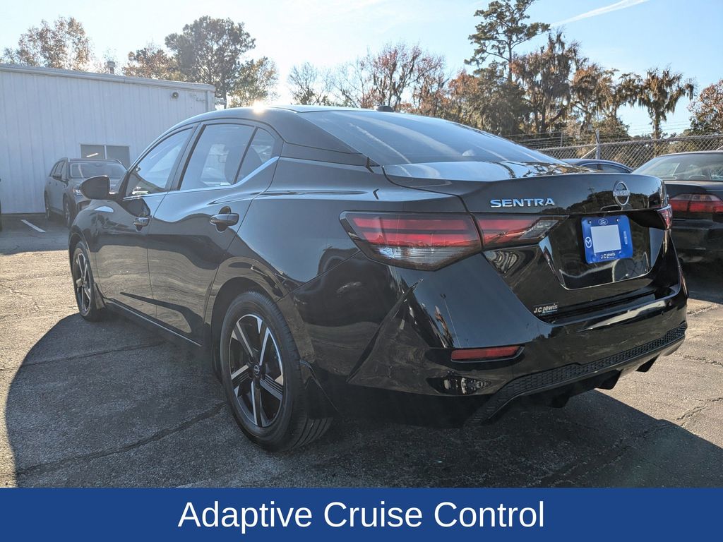 2024 Nissan Sentra SV Xtronic CVT