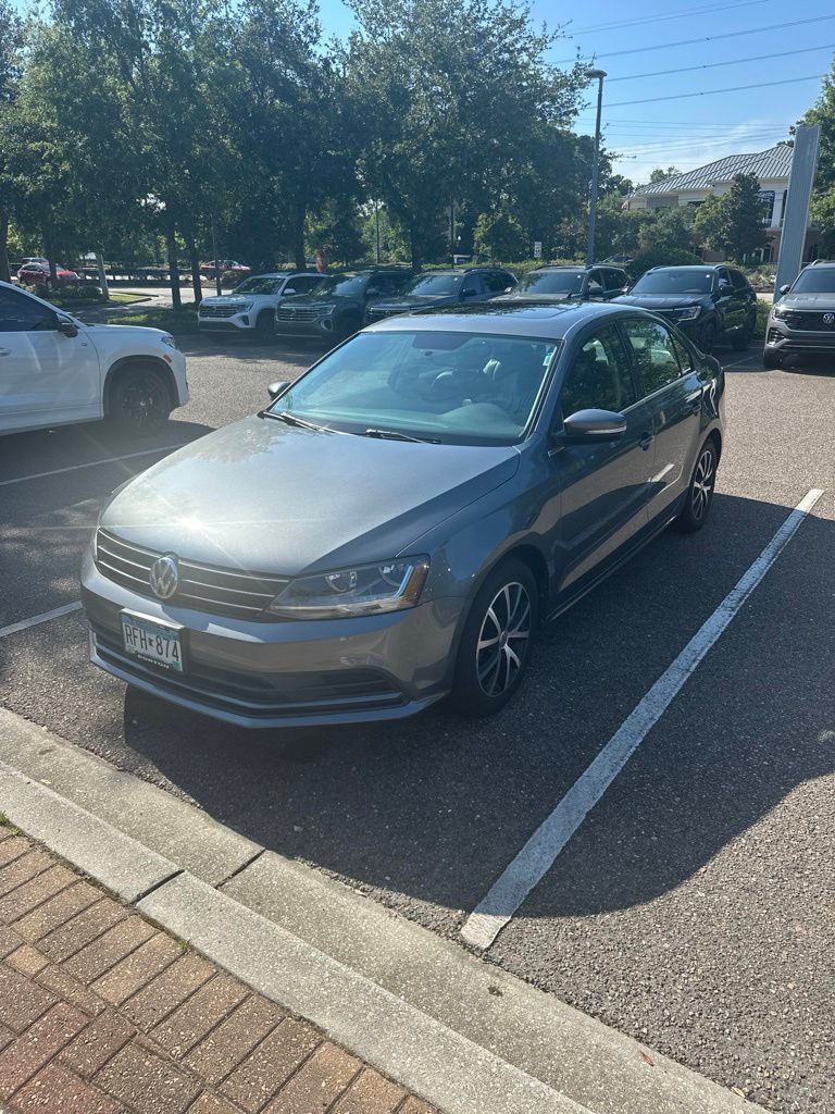 2017 Volkswagen Jetta Sedan Front-Wheel Drive 6-Speed Automatic