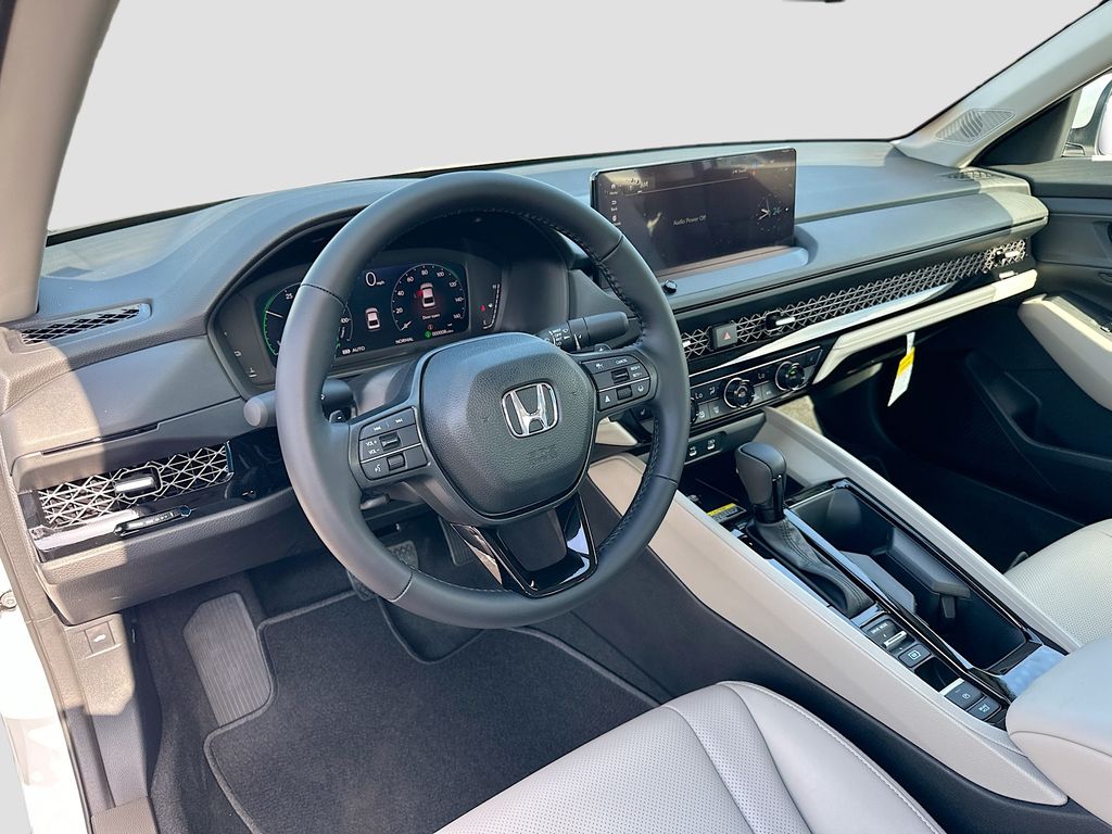 2025 Honda Accord EX-L 9