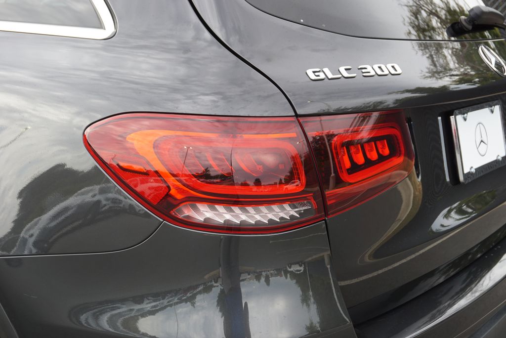 Thumbnail: 2021 Mercedes-Benz GLC - 15