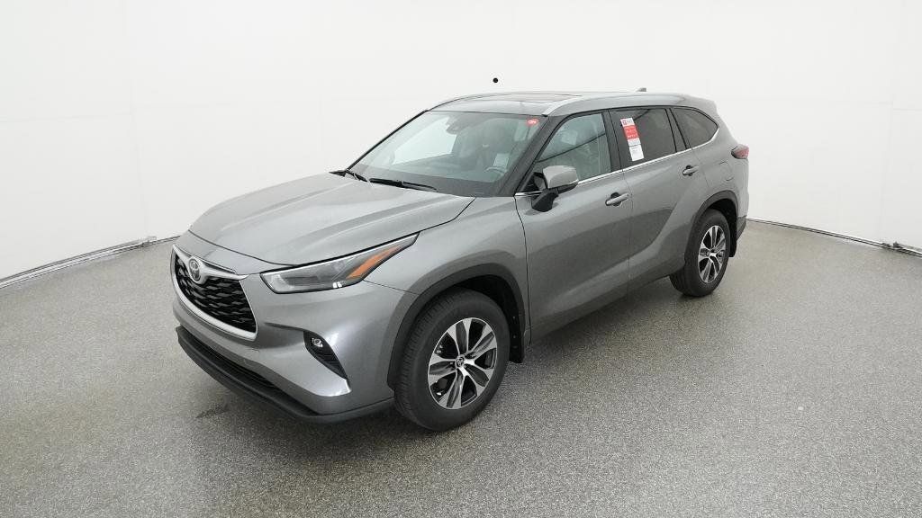 Thumbnail: 2026 Toyota Highlander - 1