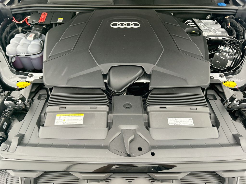 Thumbnail: 2026 Audi Q7 - 28
