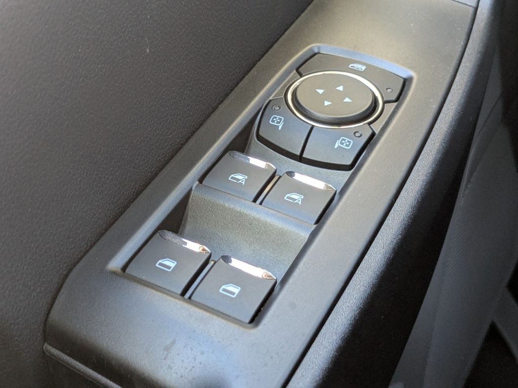 2025 Ford F-350 Chassis XL